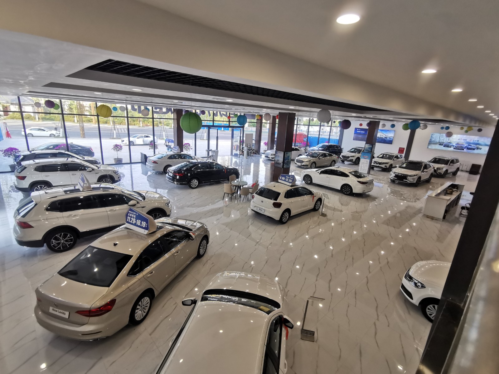 2180a1ae76e5ddf406a71f6f6d8cb65.jpg